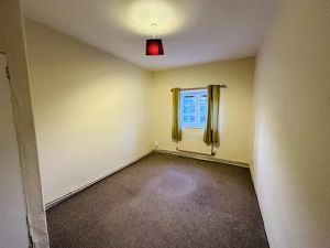 Bedroom- click for photo gallery